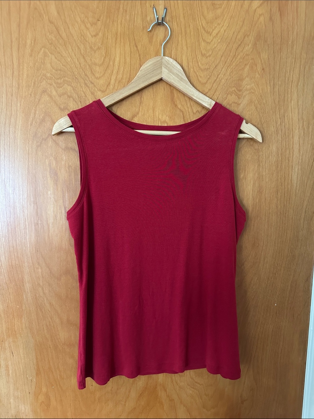 Croft & Barrow Women’s Sleeveless Red Tank Top